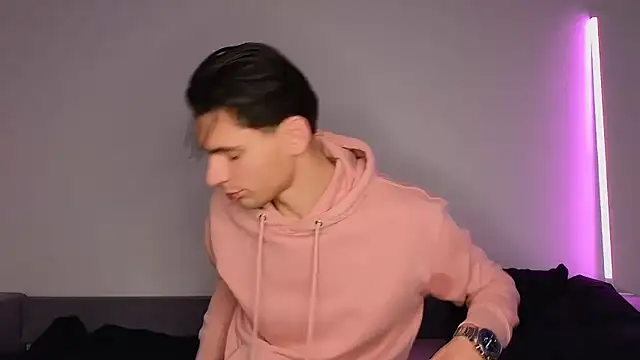 Snapshot of denlover1 chatting on 12, 1, 2026 denlover1 online show from 12, 1, 2026