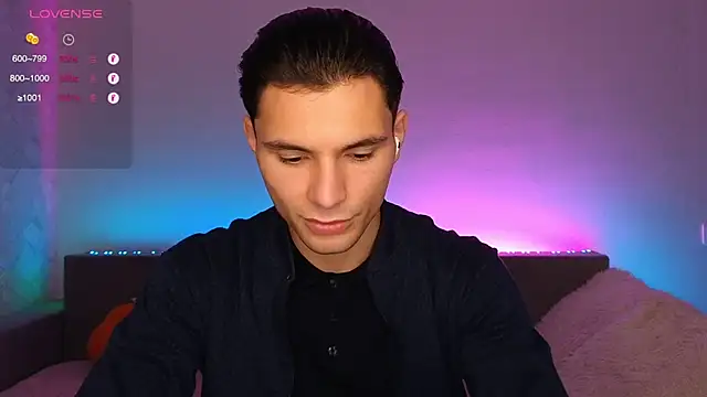 denlover1 online show from 7, 11, 2025