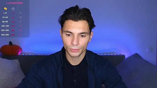 denlover1 online show from 9, 10, 2025