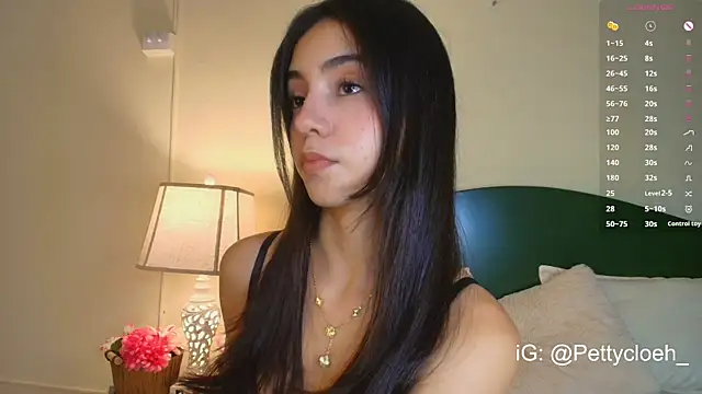 Snapshot of PettyCloeh chatting on 23, 5, 2026 PettyCloeh online show from 23, 5, 2026