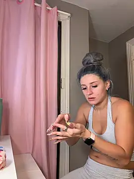 Snapshot of lexybabyxo chatting on 26, 5, 2026 lexybabyxo online show from 26, 5, 2026