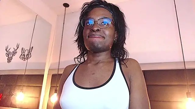 candy lovee69 online show from 5, 11, 2025