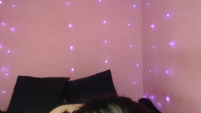 Valery Collins18 online show from 11, 12, 2024