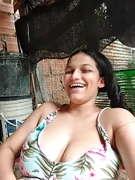 girl milk1 online show from 17, 2, 2025
