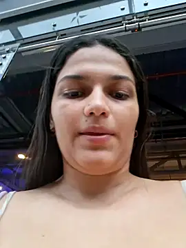 Snapshot of girl_milk1 chatting on 7, 5, 2026 girl milk1 online show from 7, 5, 2026