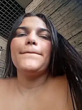 Snapshot of girl_milk1 chatting on 19, 7, 2026 girl milk1 online show from 19, 7, 2026