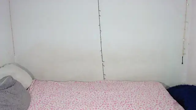 Snapshot of JessicaEbony chatting on 12, 6, 2026 JessicaEbony online show from 12, 6, 2026