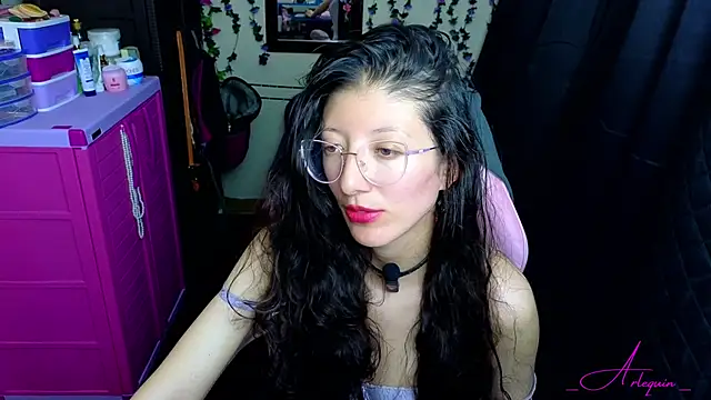 Snapshot of _Arlequin_ chatting on 12, 6, 2026 Arlequin online show from 12, 6, 2026