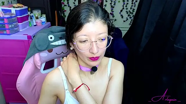 Snapshot of _Arlequin_ chatting on 15, 6, 2026 Arlequin online show from 15, 6, 2026
