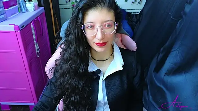 Snapshot of _Arlequin_ chatting on 14, 7, 2026 Arlequin online show from 14, 7, 2026