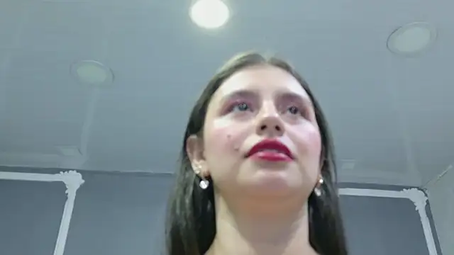 Snapshot of MadelineBeckert chatting on 3, 6, 2026 MadelineBeckert online show from 3, 6, 2026