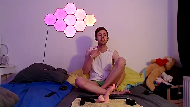 jonny-bisexual online show from 6, 3, 2026