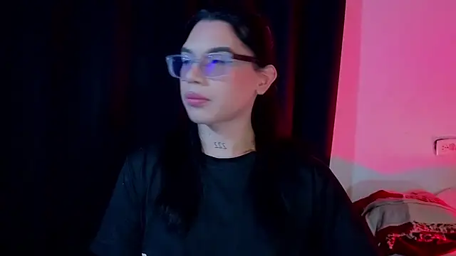 Samantha Rusell online show from 22, 7, 2026