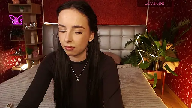 AuroraAksnesss online show from 25, 2, 2025