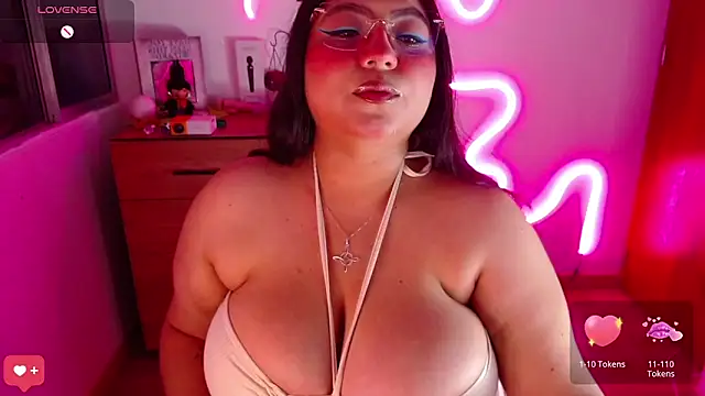 Rebeca charme21 online show from 31, 12, 2024