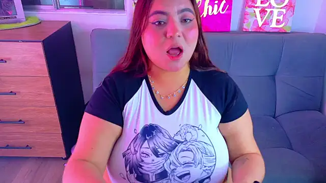 Rebeca charme21 online show from 11, 1, 2026