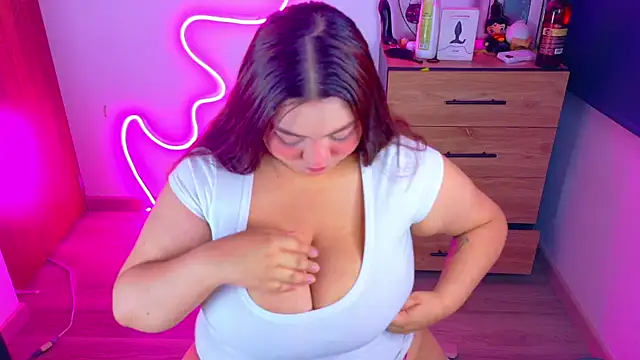 Rebeca charme21 online show from 9, 10, 2025