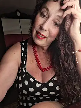 GypsyEsmeralda online show from 15, 6, 2026