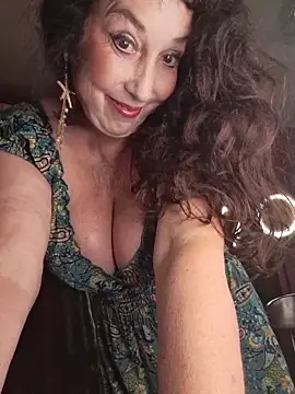 GypsyEsmeralda online show from 17, 6, 2026