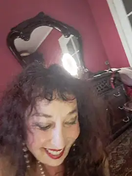 GypsyEsmeralda online show from 20, 6, 2026