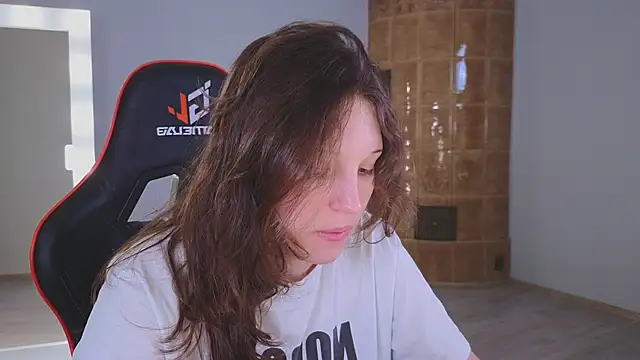 Snapshot of cherry_lea chatting on 5, 2, 2026 cherry lea online show from 5, 2, 2026