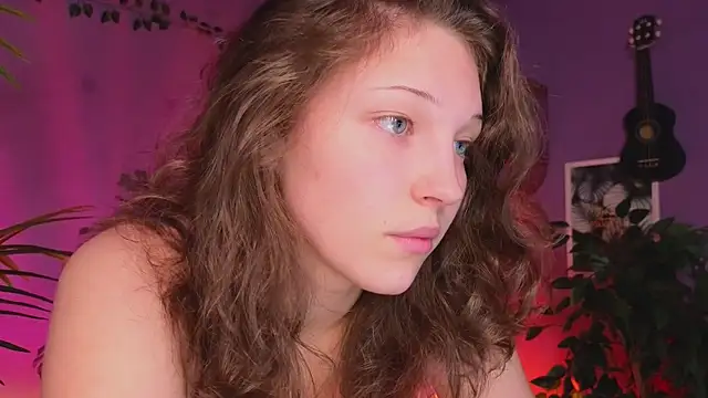 cherry lea online show from 26, 9, 2025