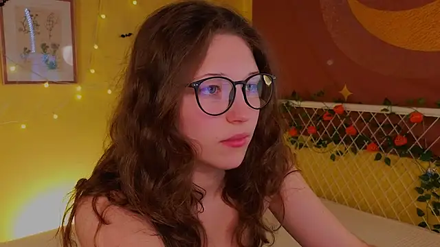 cherry lea online show from 26, 10, 2025