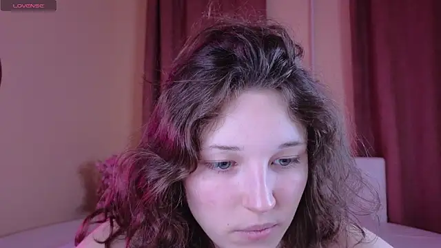 Snapshot of cherry_lea chatting on 1, 3, 2026 cherry lea online show from 1, 3, 2026