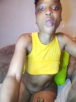 FreakySag 8888 online show from 2, 3, 2025