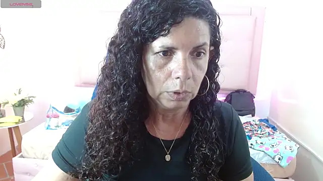 Snapshot of sila_bolum chatting on 3, 6, 2026 sila bolum online show from 3, 6, 2026