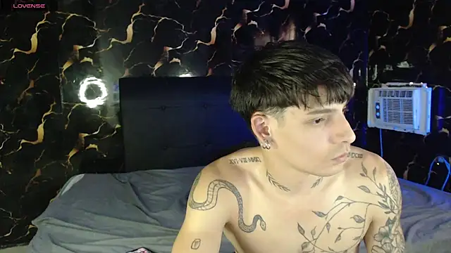 Snapshot of Apolo_Hidalgo01 chatting on 11, 5, 2026 Apolo Hidalgo01 online show from 11, 5, 2026