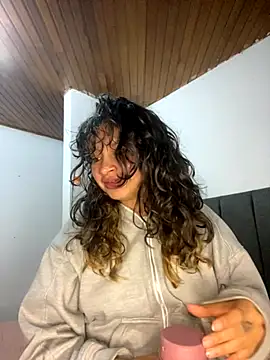 Andi9  online show from 16, 10, 2025