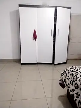 HotBootyBabe90 online show from 19, 2, 2026