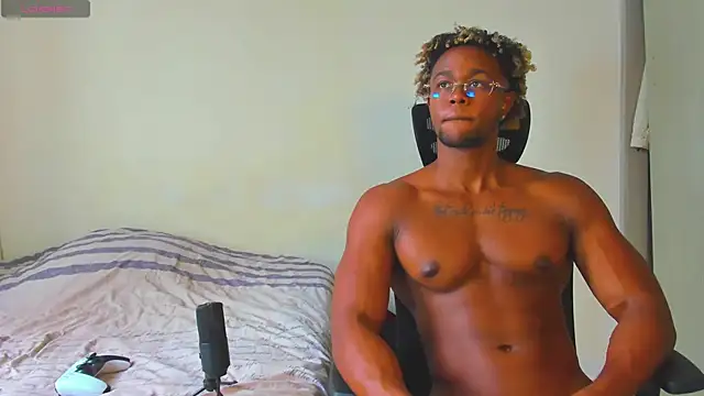 AdonisKnight online show from 23, 10, 2025