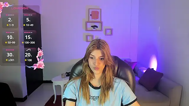 Nora Vennucci online show from 8, 2, 2025