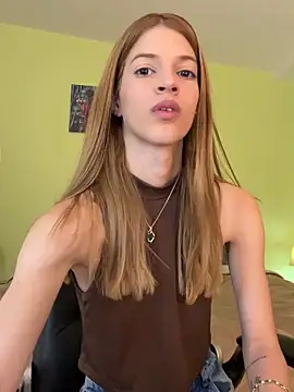 Nora Vennucci online show from 27, 5, 2026
