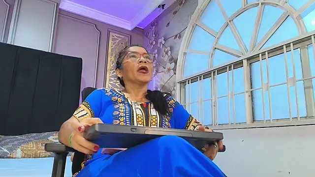 Snapshot of mature_bigass__ chatting on 29, 11, 2025 mature bigass online show from 29, 11, 2025