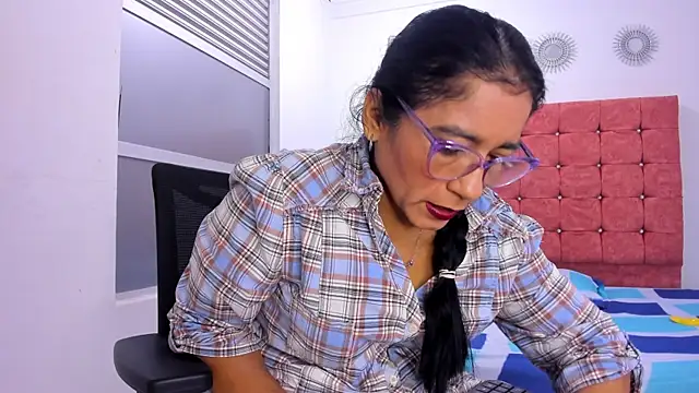 mature bigass   online show from 16, 12, 2025