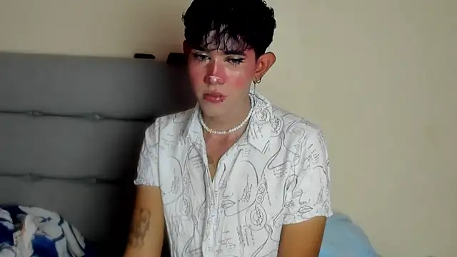 Snapshot of andrew_uwu_ chatting on 22, 12, 2025 andrew uwu online show from 22, 12, 2025