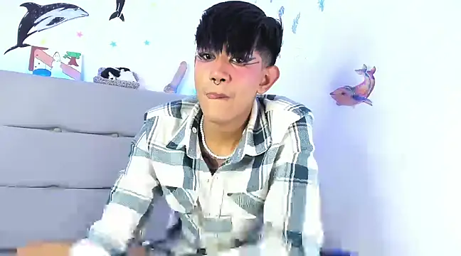 andrew uwu  online show from 7, 12, 2024