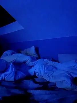 trannyfrench422 online show from 10, 1, 2026