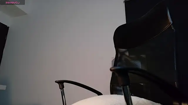 Snapshot of rafael_stone chatting on 25, 11, 2025 rafael stone online show from 25, 11, 2025