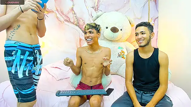 StrawwBoys online show from 17, 1, 2025