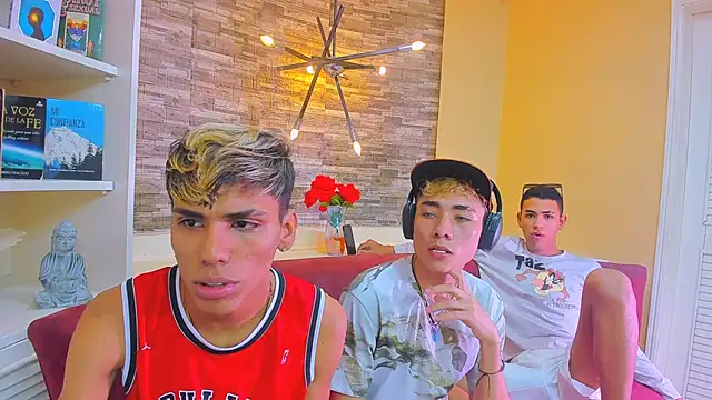 StrawwBoys online show from 20, 1, 2025