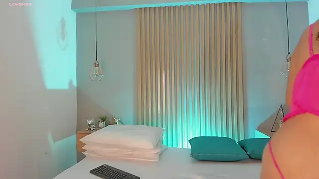 mary suarez online show from 8, 3, 2025