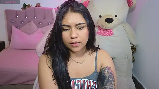 Snapshot of kendra_tay chatting on 13, 3, 2025 kendra tay online show from 13, 3, 2025