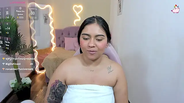 Snapshot of kendra_tay chatting on 3, 3, 2025 kendra tay online show from 3, 3, 2025