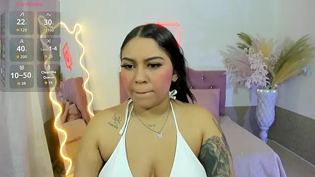 kendra tay online show from 23, 12, 2025