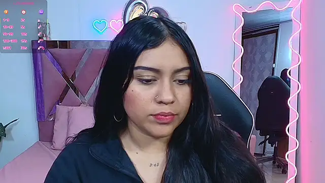 Snapshot of kendra_tay chatting on 19, 10, 2025 kendra tay online show from 19, 10, 2025