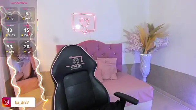 kendra tay online show from 24, 2, 2026